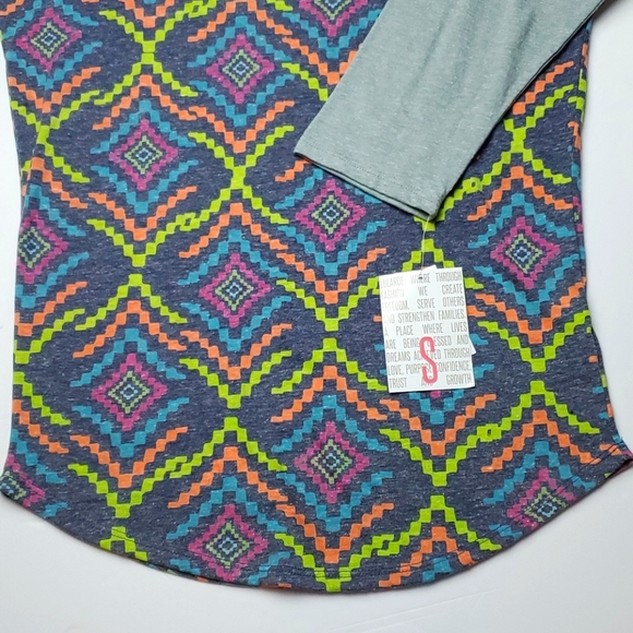 NWT Lularoe Randy baseball style tee - Picture 5 of 7